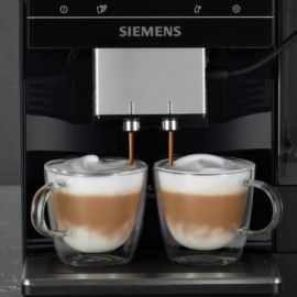 SIEMENS EQ.700 ESPRESSOMASKINE